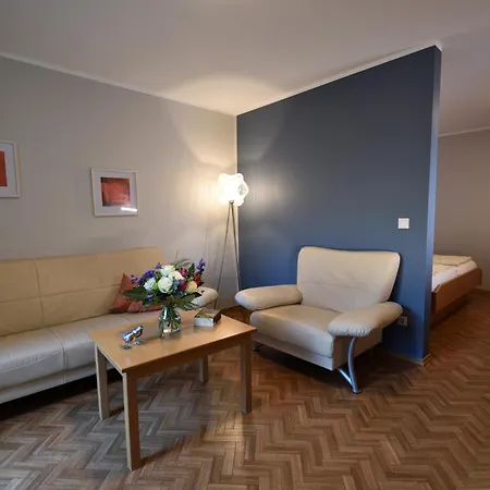 Erlkönig Gästeappartements-3